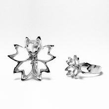Cargar imagen en el visor de la galería, Anillo mediano Sakura
