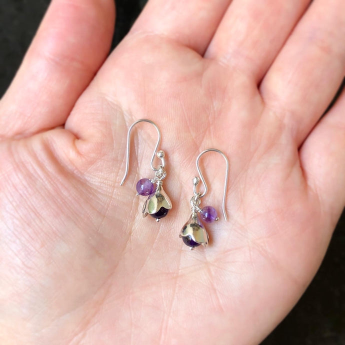 Aretes con 1 bolita Jacaranda
