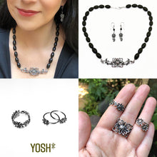 Cargar imagen en el visor de la galería, Collar Kiku con piedras
