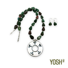 Cargar imagen en el visor de la galería, Taiko collar con piedras
