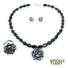 Cargar imagen en el visor de la galería, Broquel Rose CHIC.ROCK.YOSH
